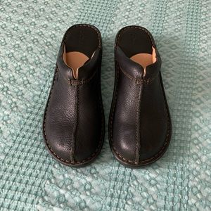 Black Born Shoes Size 8